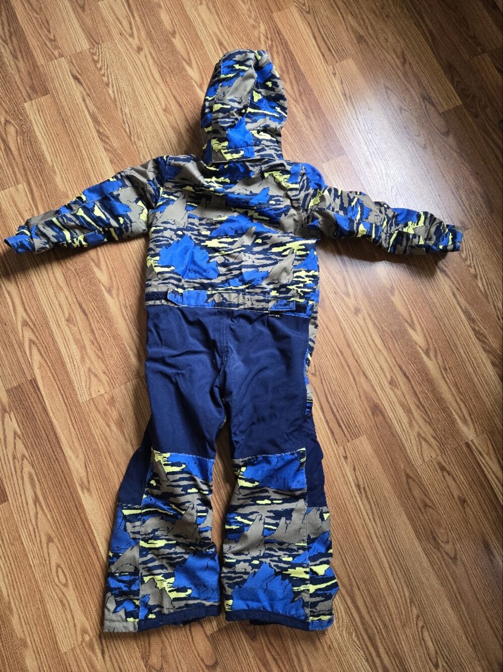 Burton 2L Snowsuit Size 5